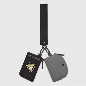 NWT PITTSBURGH PENGUINS DUAL POUCH WRISTLET Black/Solar Grey BLK/SOGY Lululemon